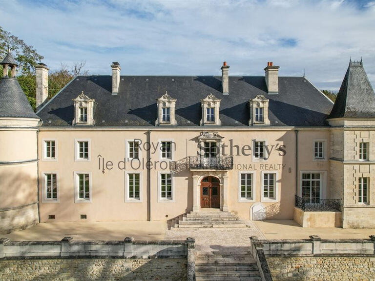 Château Rochefort - 6 chambres - 600m²