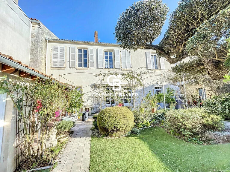 Maison Rochefort - 3 chambres - 290m²