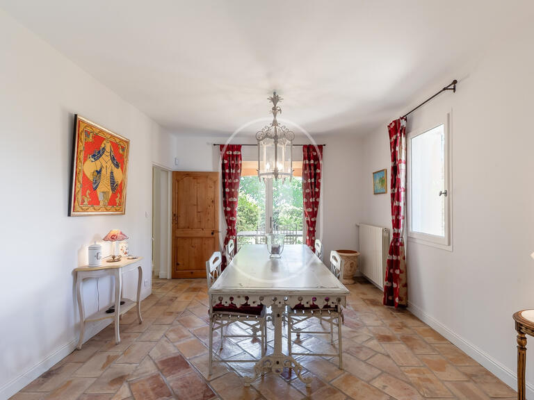 Property Rochefort-du-Gard - 4 bedrooms - 205m²