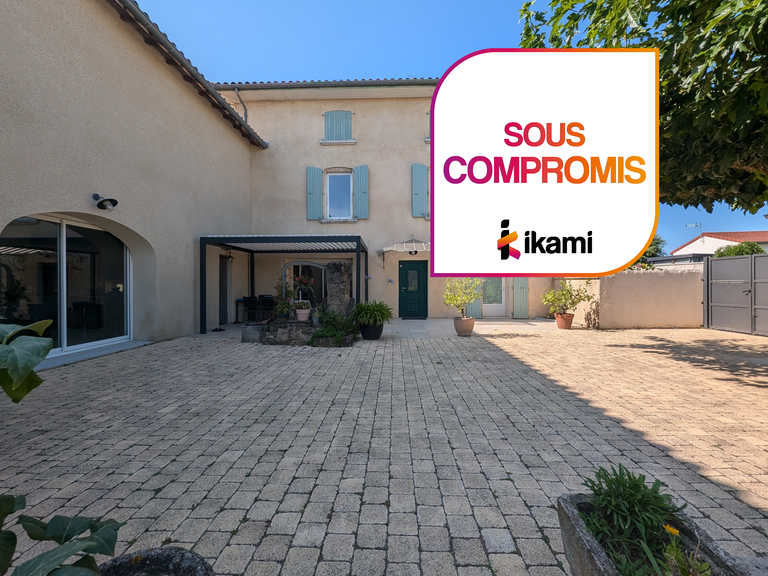 Maison Romans-sur-Isère - 8 chambres - 272m²