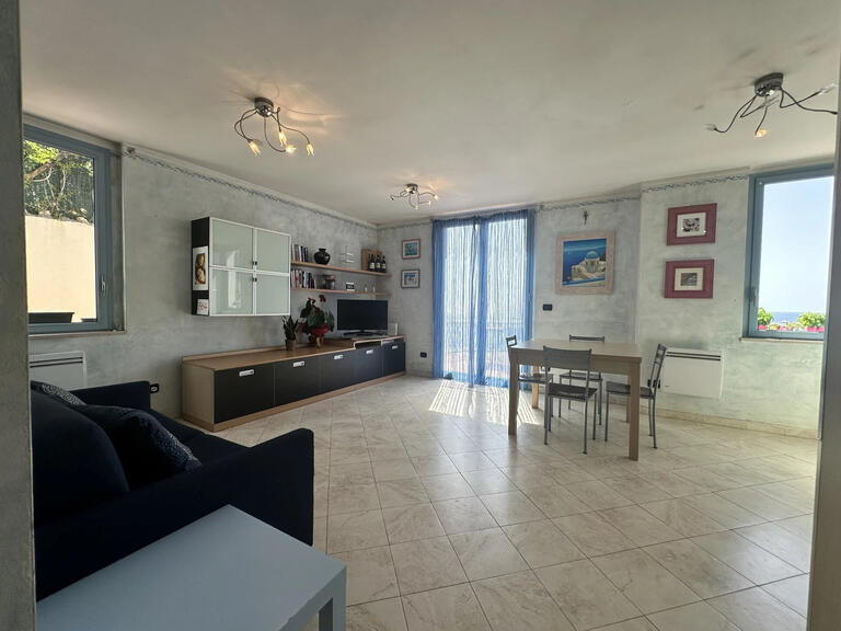 Appartement Roquebrune-Cap-Martin - 2 chambres - 63m²