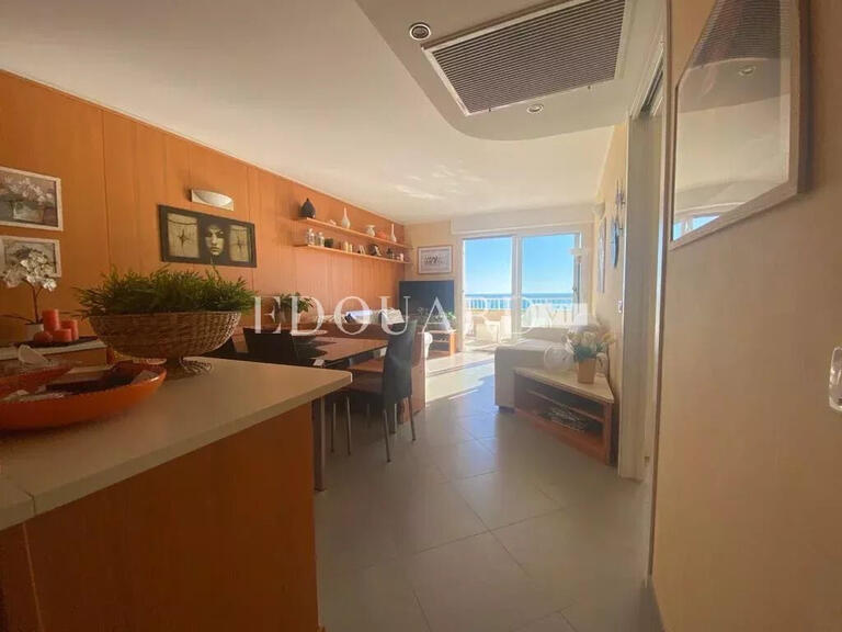 Apartment Roquebrune-Cap-Martin - 2 bedrooms - 197m²