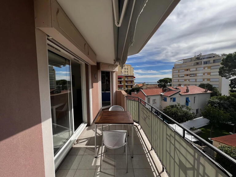 Appartement Roquebrune-Cap-Martin - 2 chambres - 65m²