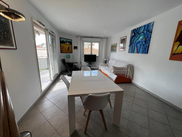 Appartement Roquebrune-Cap-Martin - 2 chambres - 65m²