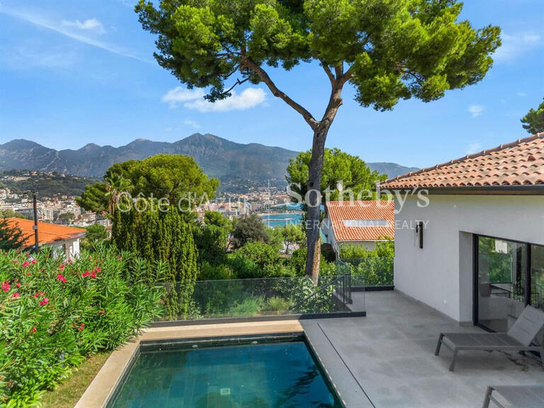 Maison Roquebrune-Cap-Martin - 3 chambres - 220m²