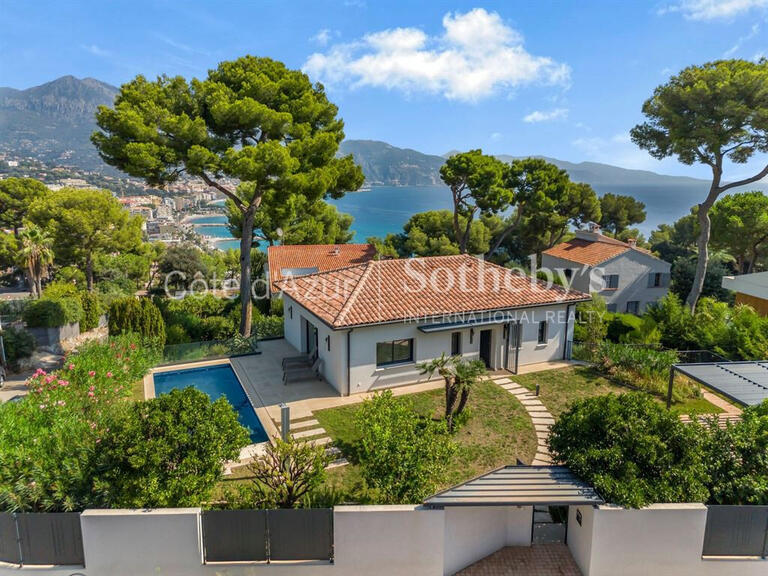 Maison Roquebrune-Cap-Martin - 3 chambres - 220m²