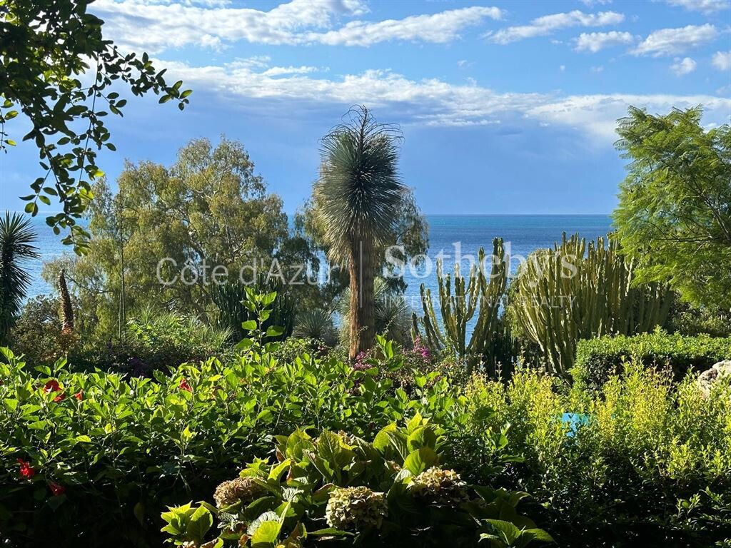 House Roquebrune-Cap-Martin