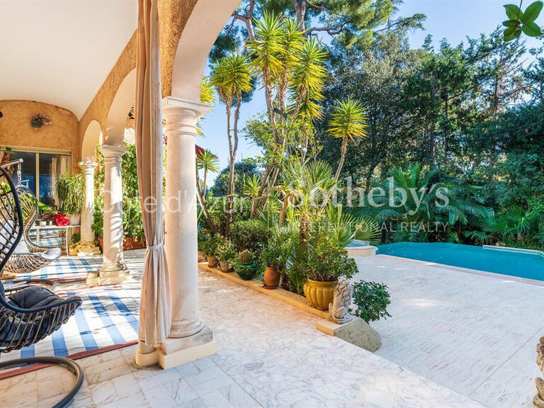 Maison Roquebrune-Cap-Martin - 4 chambres - 368m²