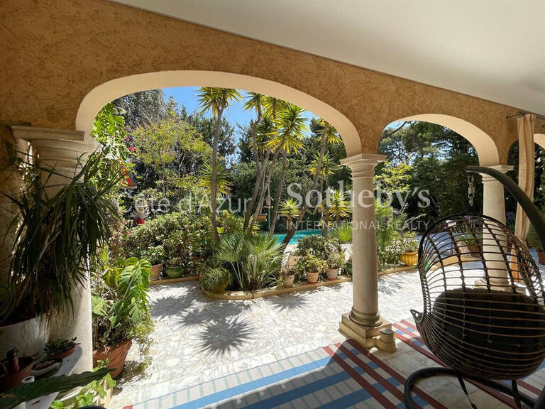 Maison Roquebrune-Cap-Martin - 4 chambres - 368m²