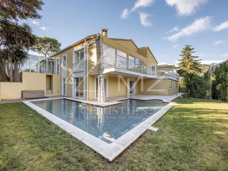 Villa Roquebrune-Cap-Martin - 4 bedrooms - 242m²