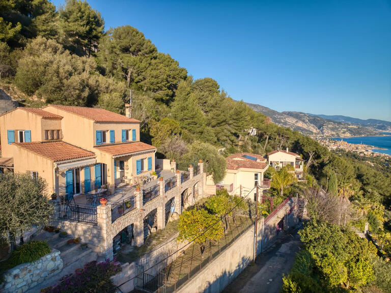 Villa Roquebrune-Cap-Martin - 4 chambres - 122m²