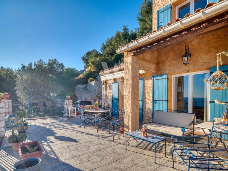 Villa Roquebrune-Cap-Martin - 4 bedrooms - 122m²