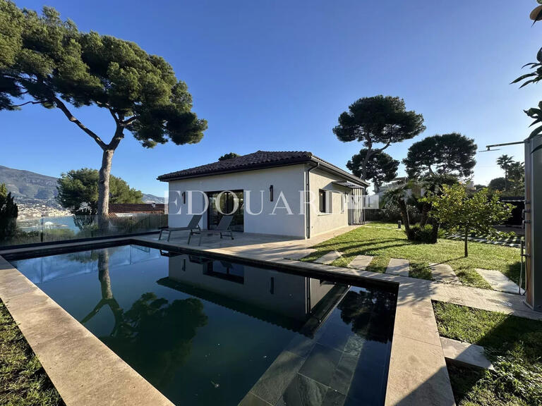 Villa Roquebrune-Cap-Martin - 3 bedrooms - 190m²