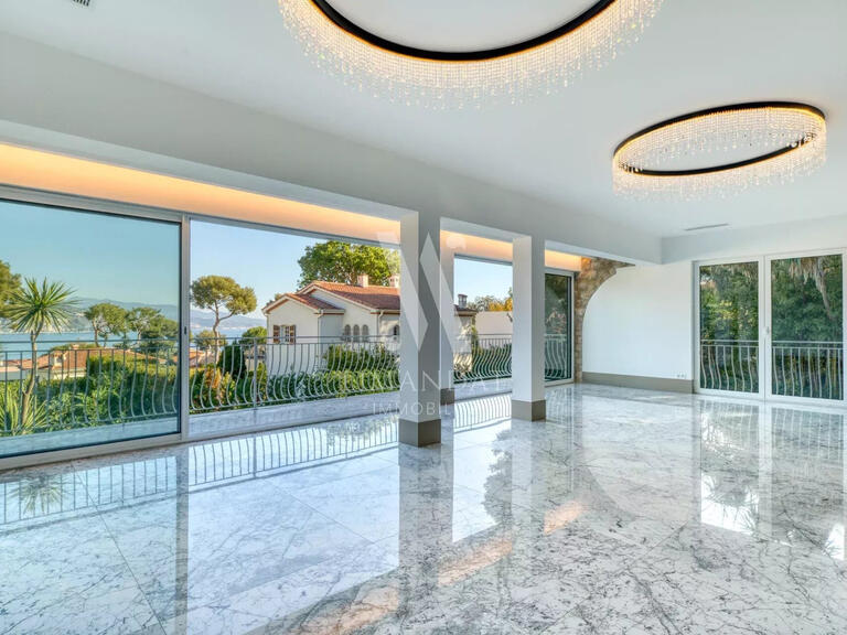 Villa Roquebrune-Cap-Martin - 4 bedrooms - 292m²