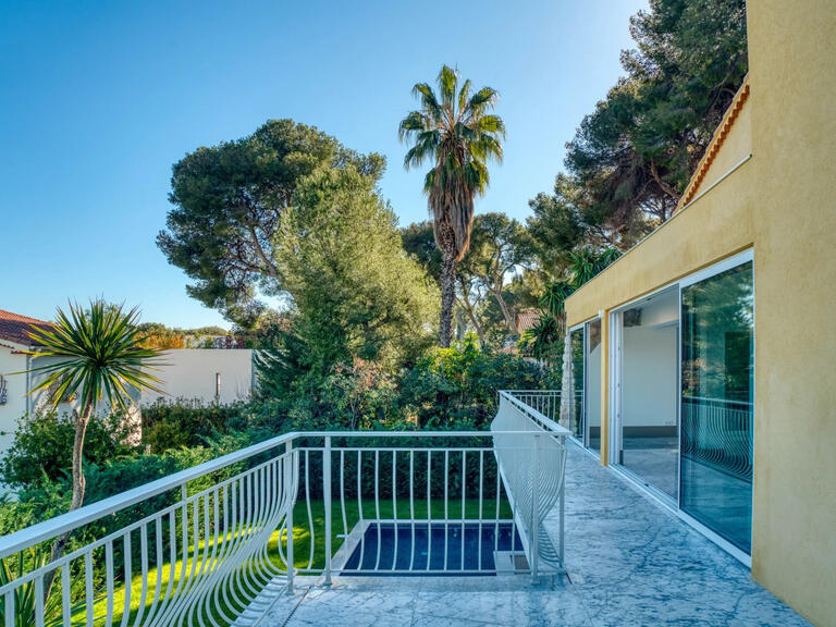 Villa Roquebrune-Cap-Martin - 4 bedrooms - 292m²