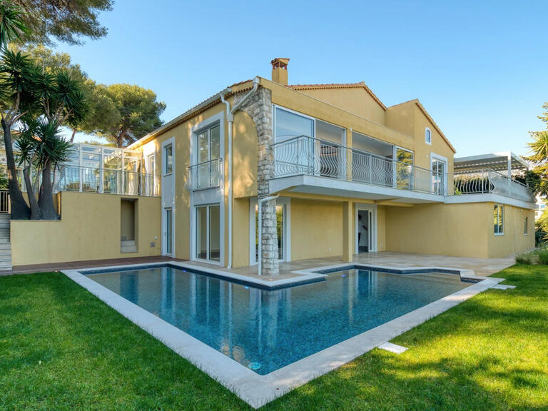 Villa Roquebrune-Cap-Martin - 4 bedrooms - 292m²