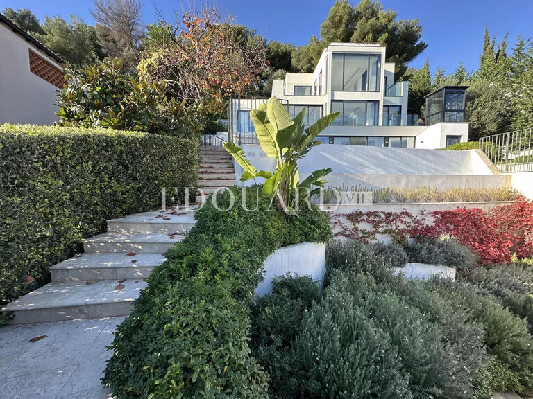 Villa Roquebrune-Cap-Martin - 4 bedrooms - 270m²