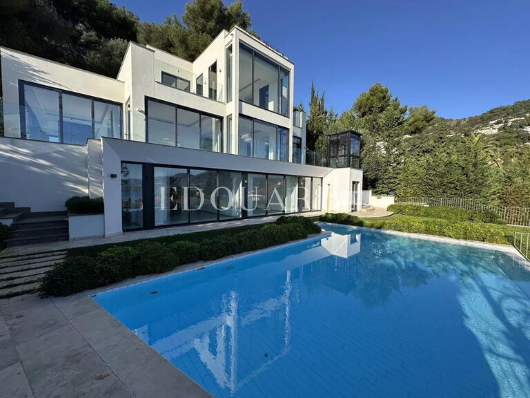 Villa Roquebrune-Cap-Martin - 4 bedrooms - 270m²