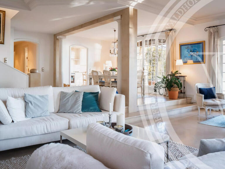 Villa Roquebrune-Cap-Martin - 5 chambres - 250m²