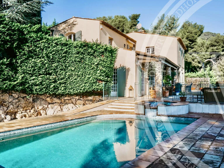 Villa Roquebrune-Cap-Martin - 5 chambres - 250m²