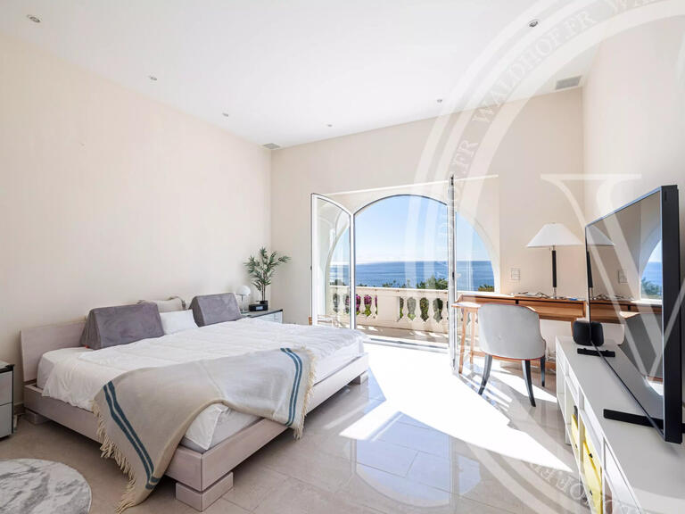 Villa Roquebrune-Cap-Martin - 4 bedrooms - 250m²