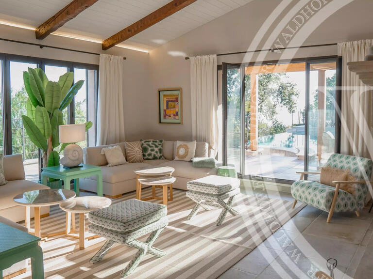 Villa Roquebrune-Cap-Martin - 5 bedrooms - 300m²