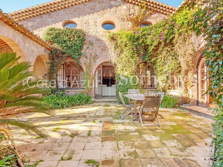 House Roquebrune-sur-Argens