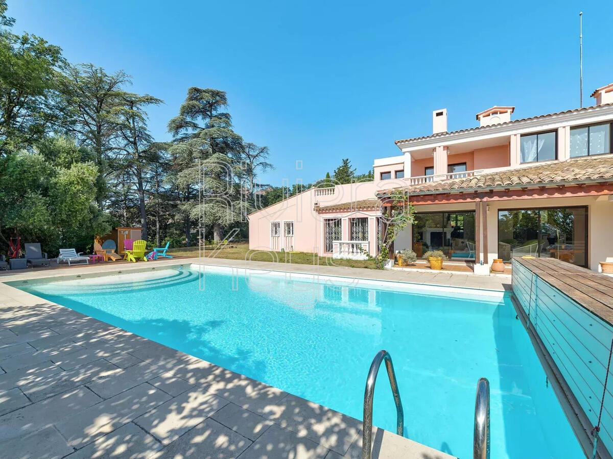 Property Roquebrune-sur-Argens