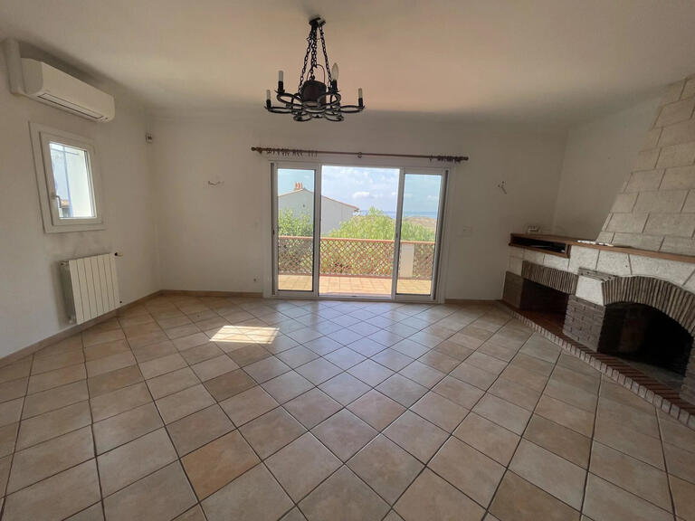 Villa Roquebrune-sur-Argens - 4 bedrooms - 180m²