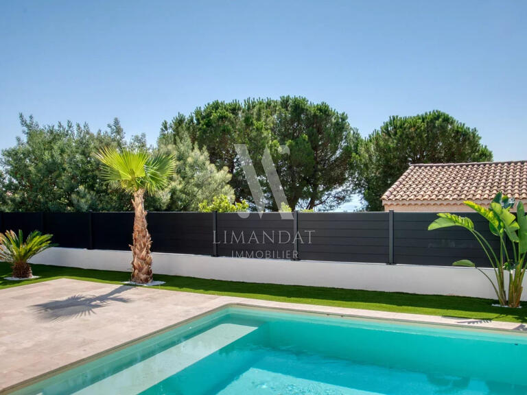 Villa Roquebrune-sur-Argens - 4 bedrooms - 154m²