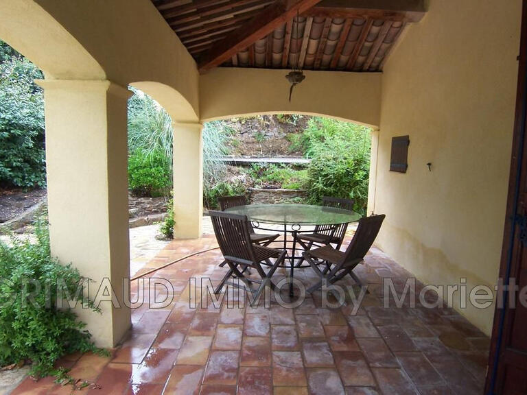 Villa Roquebrune-sur-Argens - 5 bedrooms - 151m²