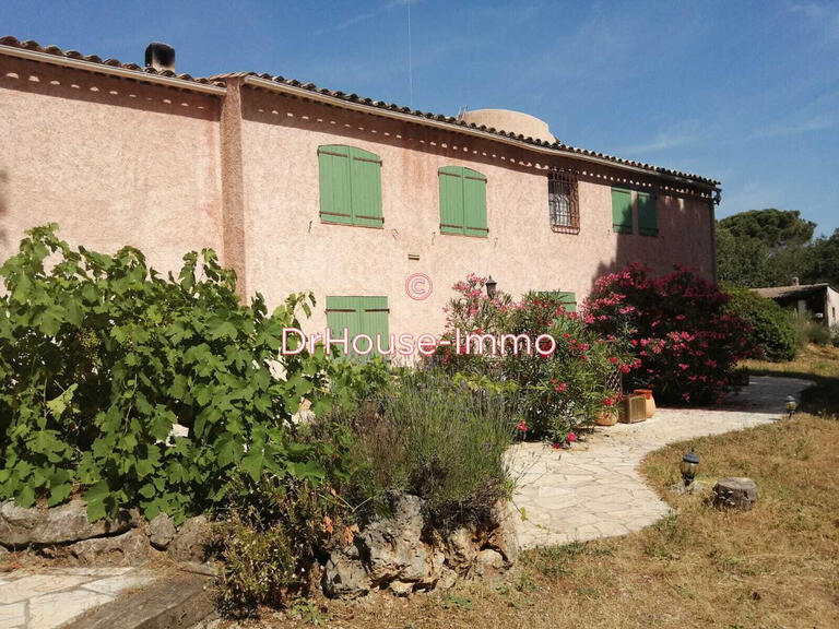 Villa Roquebrune-sur-Argens - 8 bedrooms - 398m²