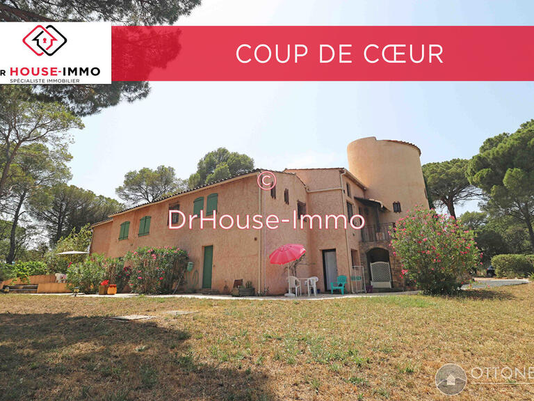 Villa Roquebrune-sur-Argens - 8 bedrooms - 398m²