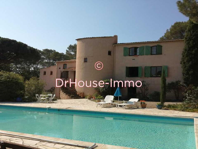 Villa Roquebrune-sur-Argens - 8 bedrooms - 398m²