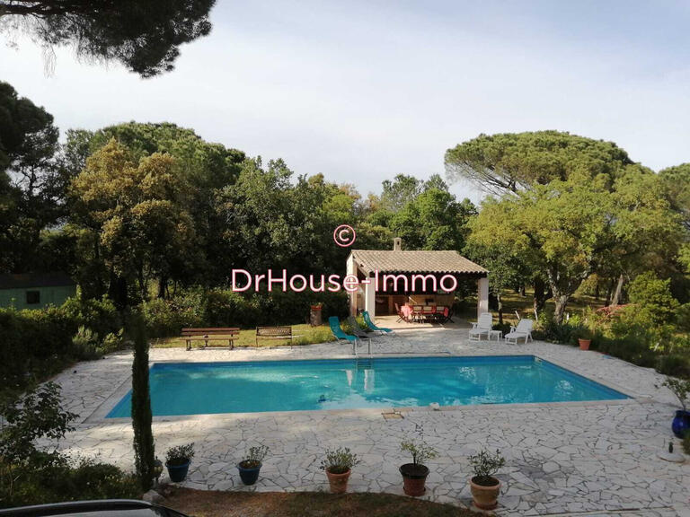 Villa Roquebrune-sur-Argens - 8 bedrooms - 398m²