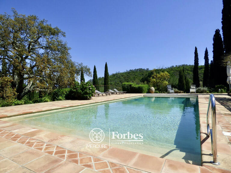 Villa Roquebrune-sur-Argens - 8 chambres - 280m²