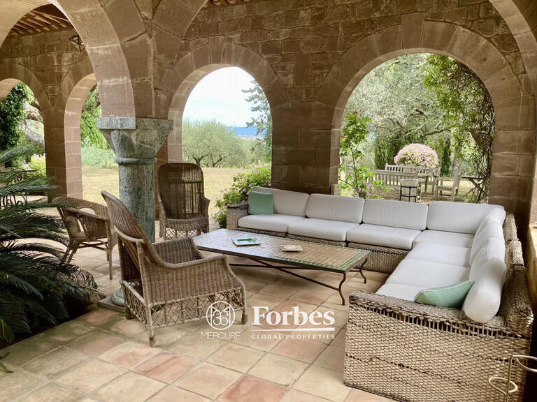 Villa Roquebrune-sur-Argens - 8 bedrooms - 280m²