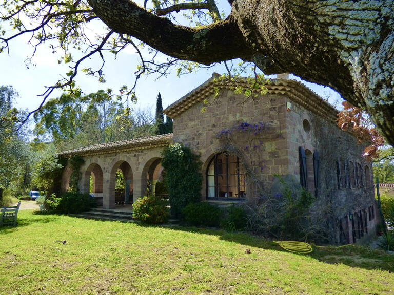 Villa Roquebrune-sur-Argens - 8 bedrooms - 280m²