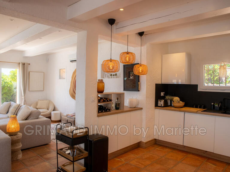 Villa Roquebrune-sur-Argens - 4 chambres - 140m²