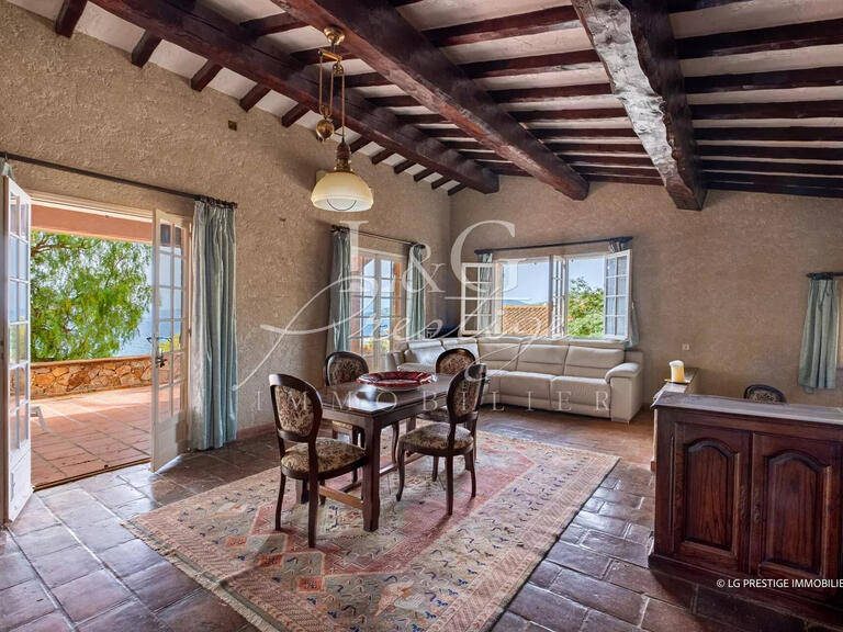 Villa Roquebrune-sur-Argens - 5 bedrooms - 350m²