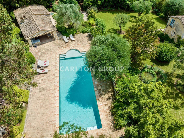 Maison Roquefort-les-Pins - 4 chambres - 250m²