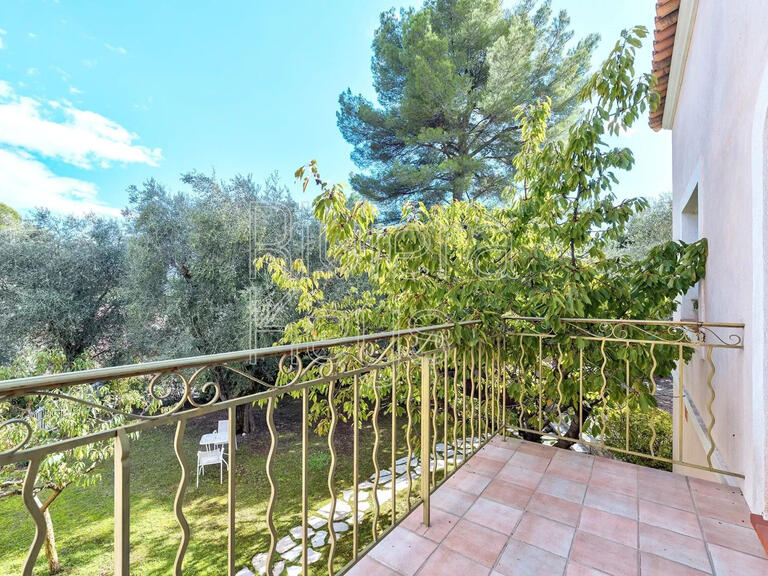 House Roquefort-les-Pins - 4 bedrooms - 163m²