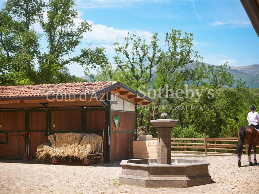 Equestrian property Roquefort-les-Pins