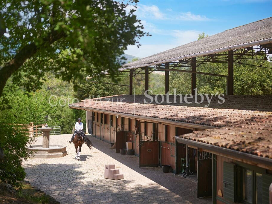 Equestrian property Roquefort-les-Pins