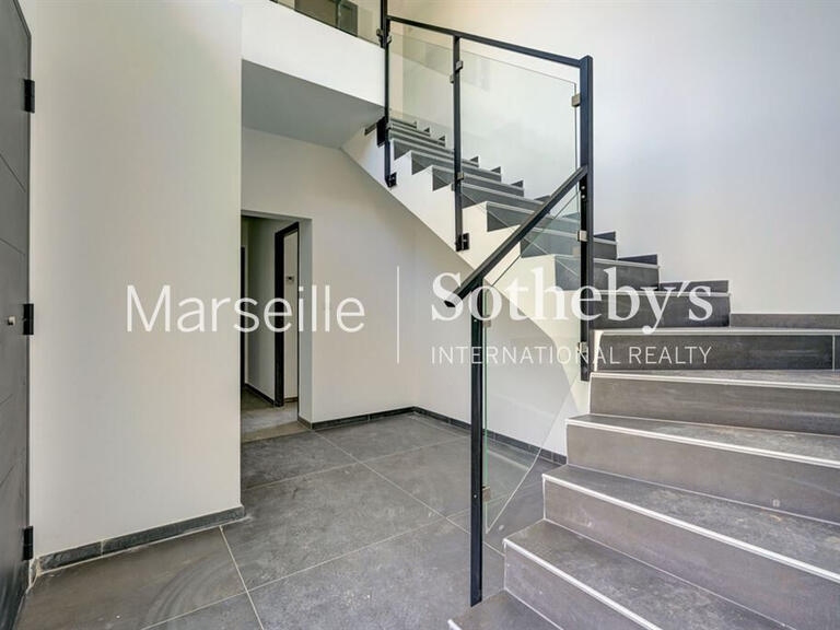 Maison Roquevaire - 4 chambres - 174m²