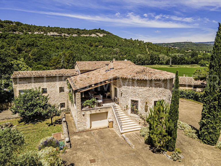 Maison Roussillon - 4 chambres - 250m²