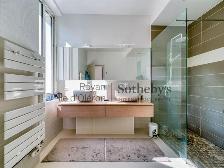 Maison Royan - 6 chambres - 307m²