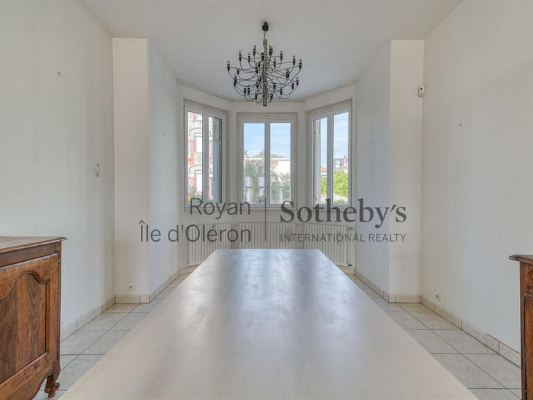 House Royan - 6 bedrooms - 236m²