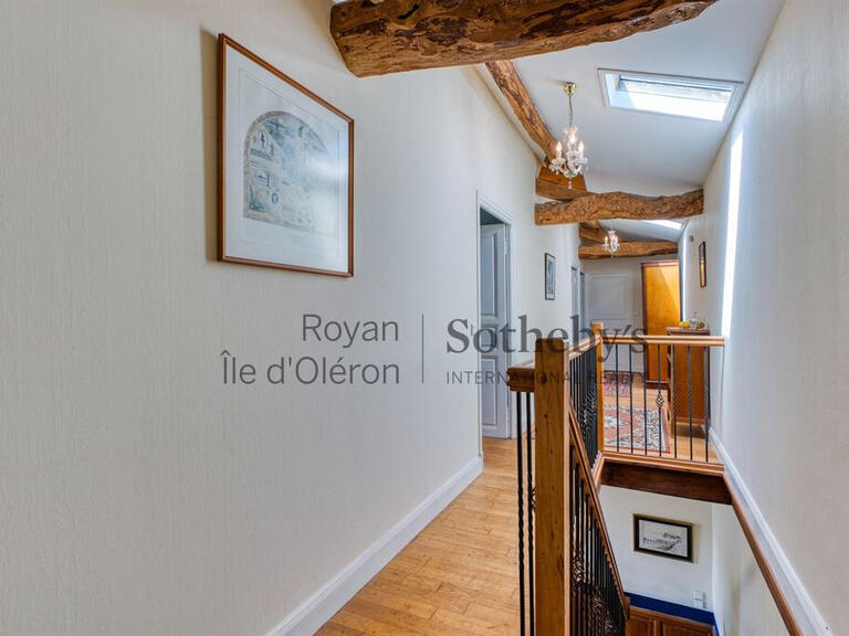 Maison Royan - 5 chambres - 246m²