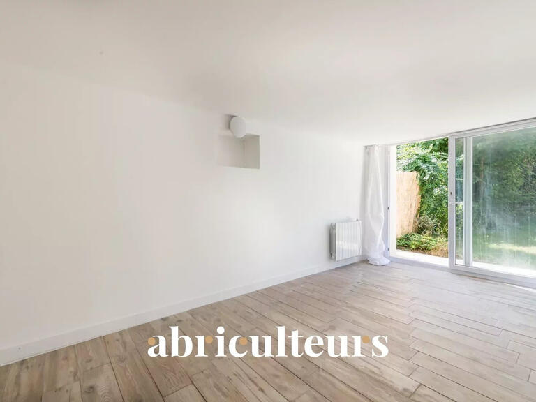 House Rueil-Malmaison - 2 bedrooms - 110m²